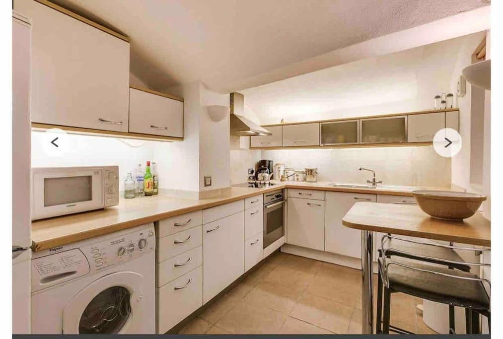 Spacious Flat In The Most Desirable Area Of ลอนดอน ภายนอก รูปภาพ